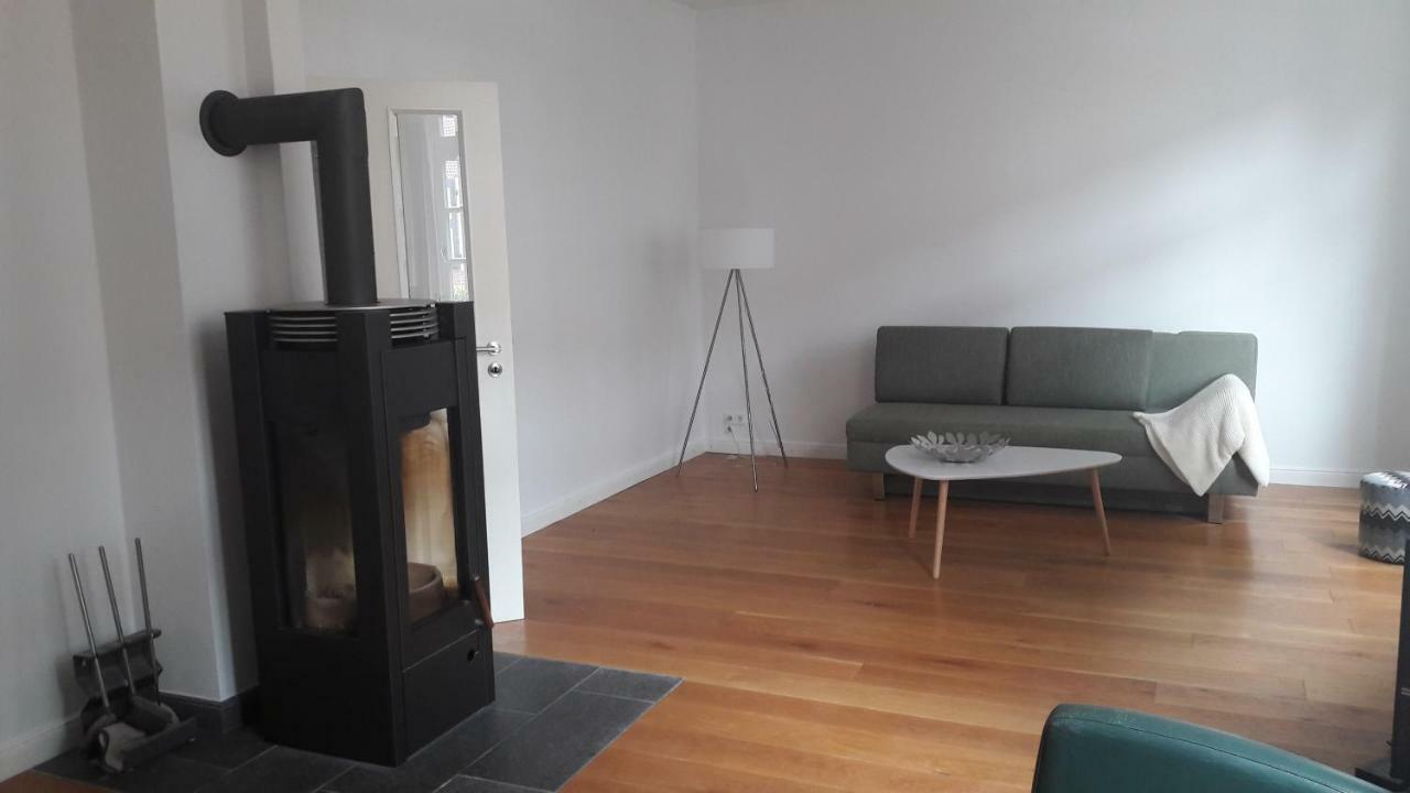 Haus Am Hafen Appartement Leer Buitenkant foto